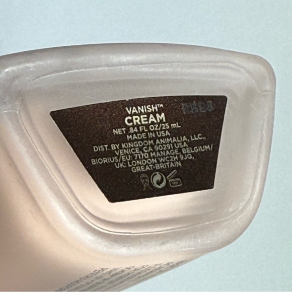 Hourglass Vanish Seamless Finish Foundation Shade Cream - Picture 2 of 6